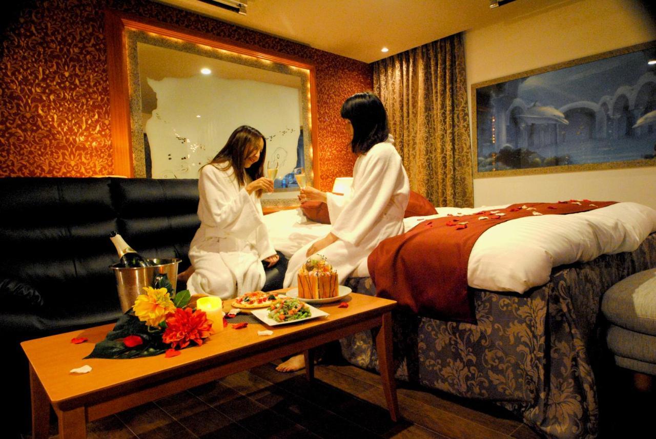 סוזוקה Hotel Marion מראה חיצוני תמונה
